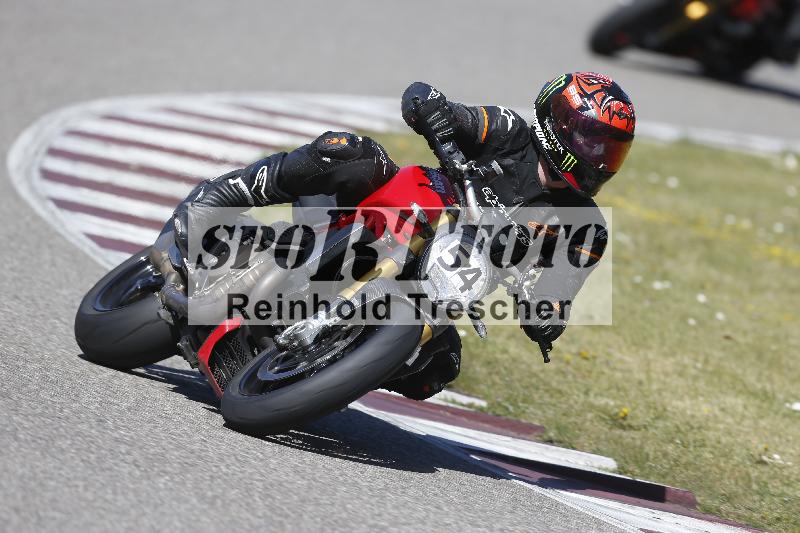 /06 08.04.2026 Cornu Master School ADR/Gruppe blau/54